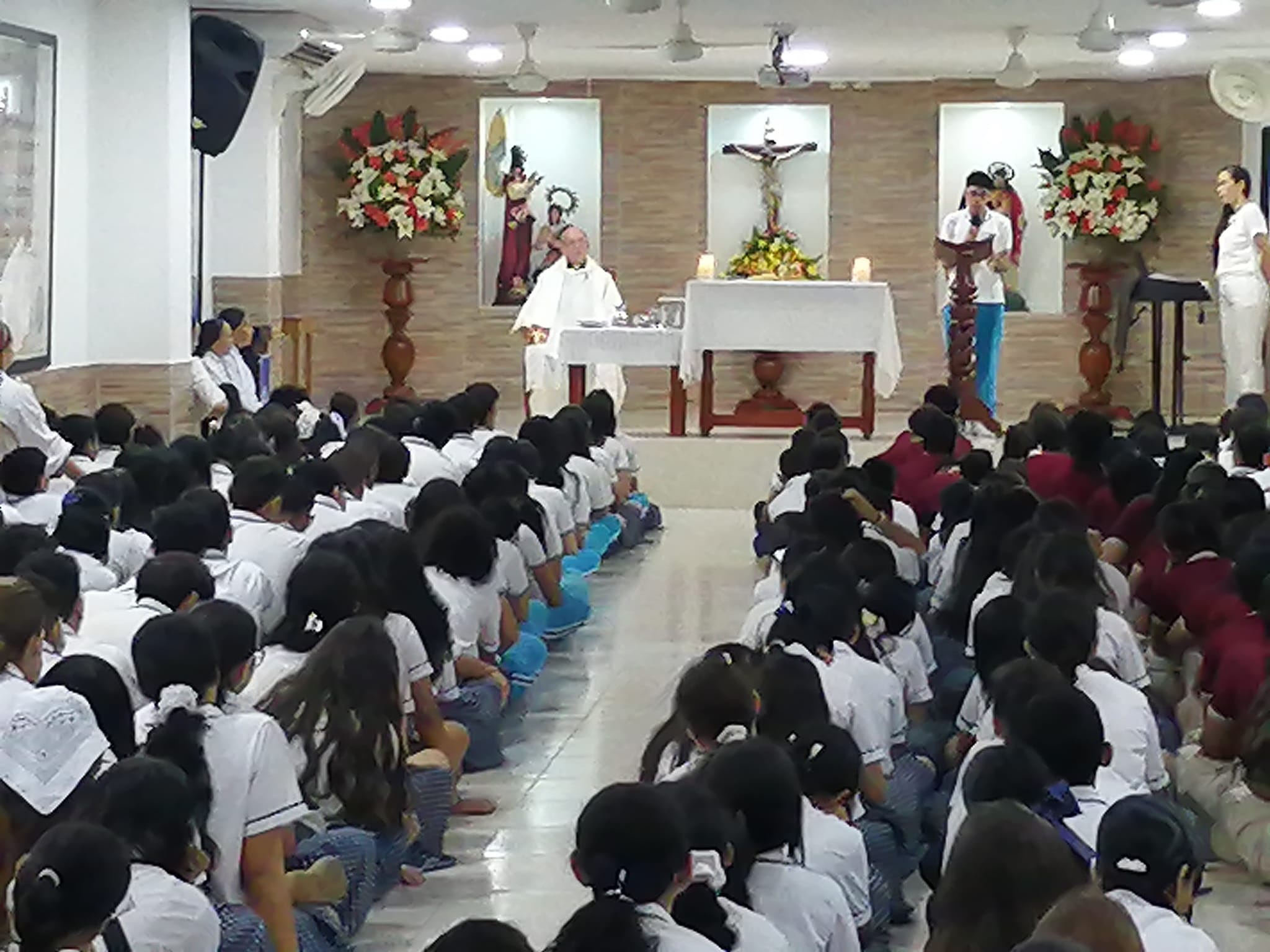 .: Liceo Pupo Jimenez :. - | Hermanitas de la Anunciación